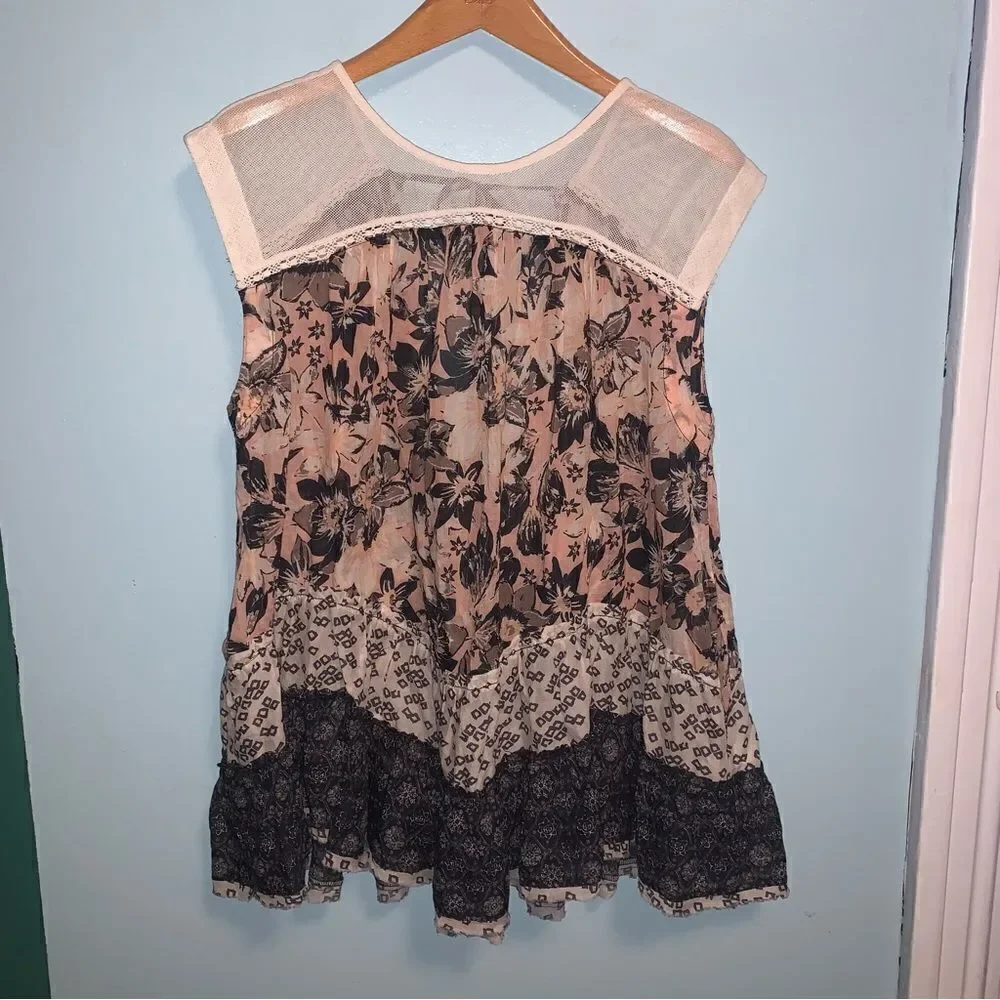 Free People Floral Tunic Size XS